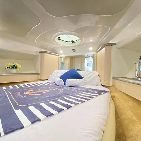 The Yacht Experience * Walencja